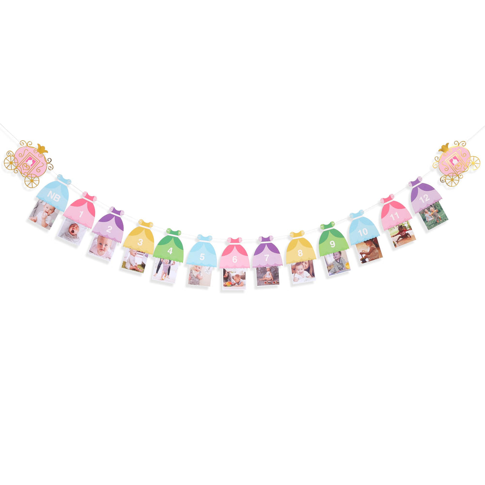 BEADED Princess Birthday Decor Dream elevates any princess-themed celebration.