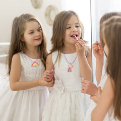 BeAndge cat ring; cute kitty design sparks pretend play.