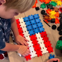 BEBLOX 250-piece set with varied shapes for group play and collaboration.