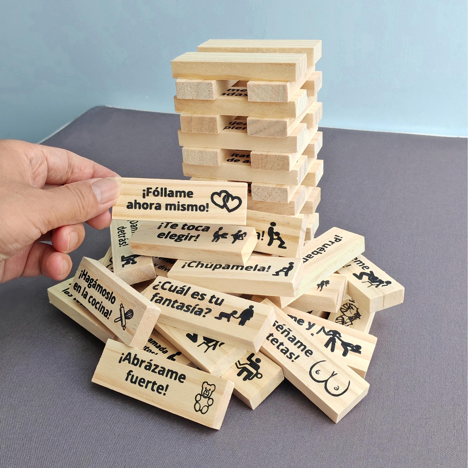 Beecotox blocks tower game, smooth surface supports relaxed, intimate competition.