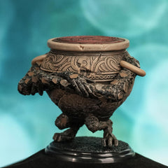 BEEMAI Firelink ELDRing Series 1 figure pose, dynamic display for desk or shelf