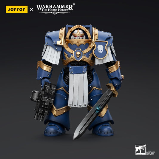 BEERISE JoyToy 1/18 Ultramarines sergeant portrait detail highlighting painted accents