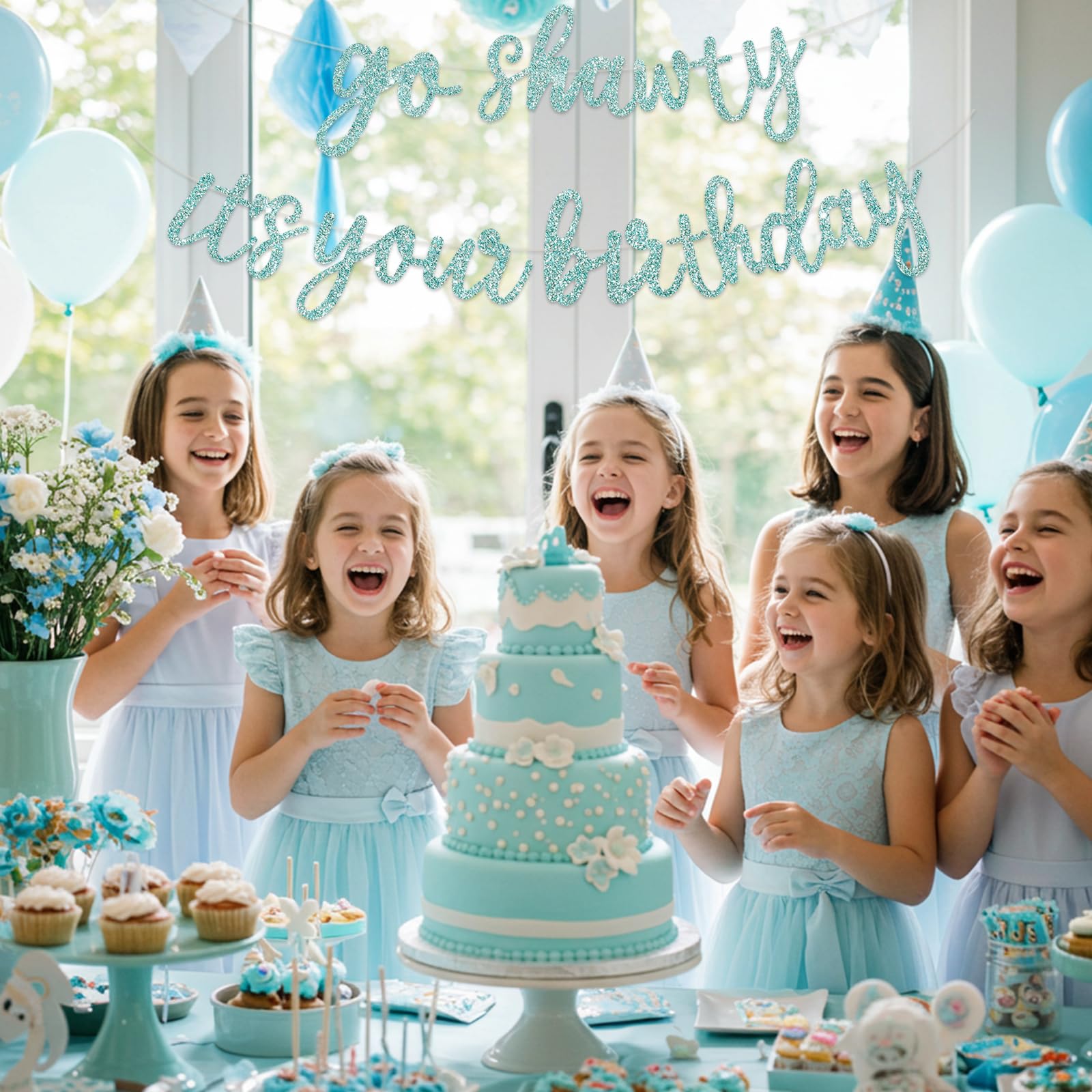 BEISHIDA Glitter banner is lightweight yet durable for reuse