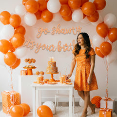BEISHIDA mantel decor with glitter banner adds party charm.