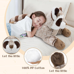BENINY life-size raccoon toy encourages storytelling and pretend adventures
