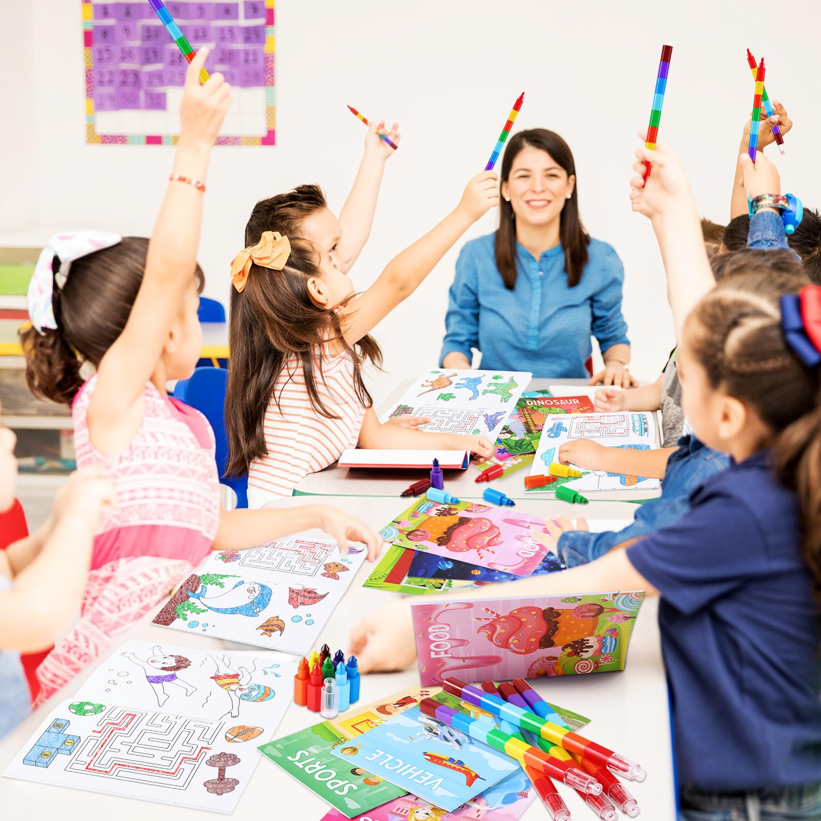 BenLouis back-to-school coloring kit, compact for classroom activities