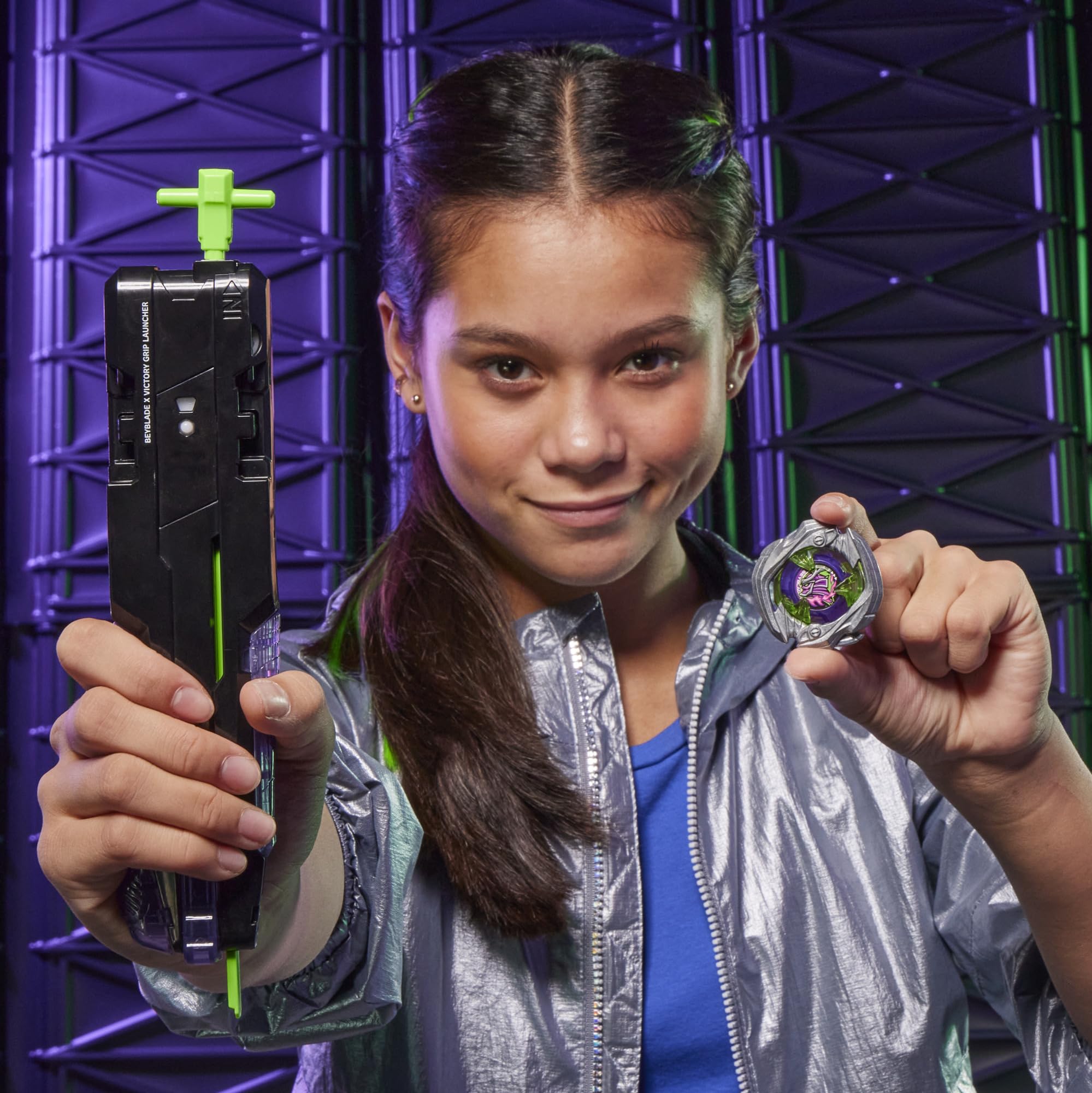 Beyblade X adjustable rubber handles on the grip, enhancing control during battles.