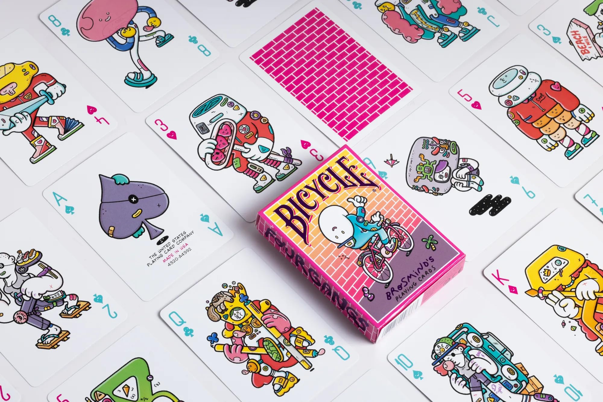 Bicycle Brosmind artwork detail highlights premium print quality for collectors and players.