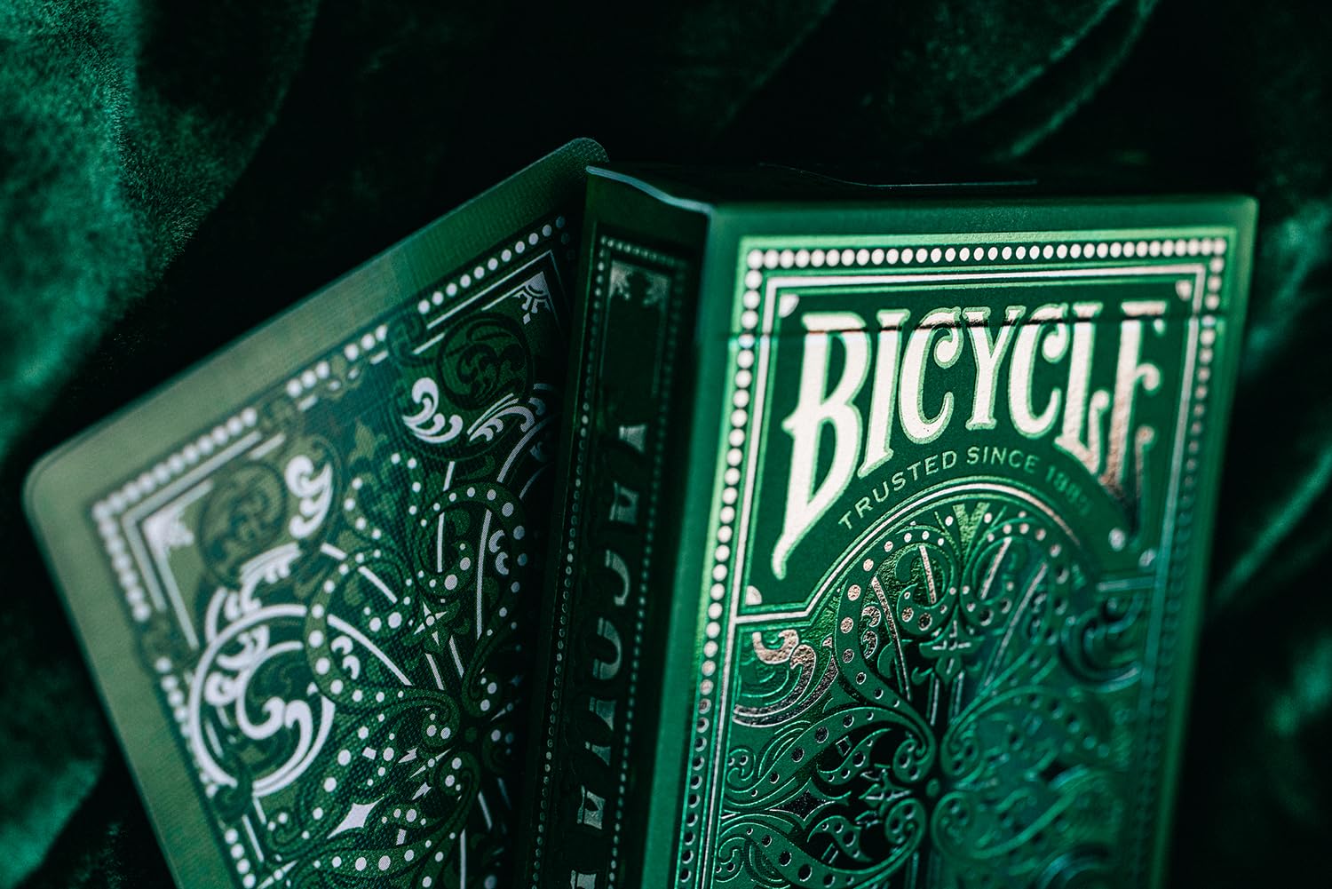 Eco-friendly packaging for Bicycle Jacquard, fully recyclable