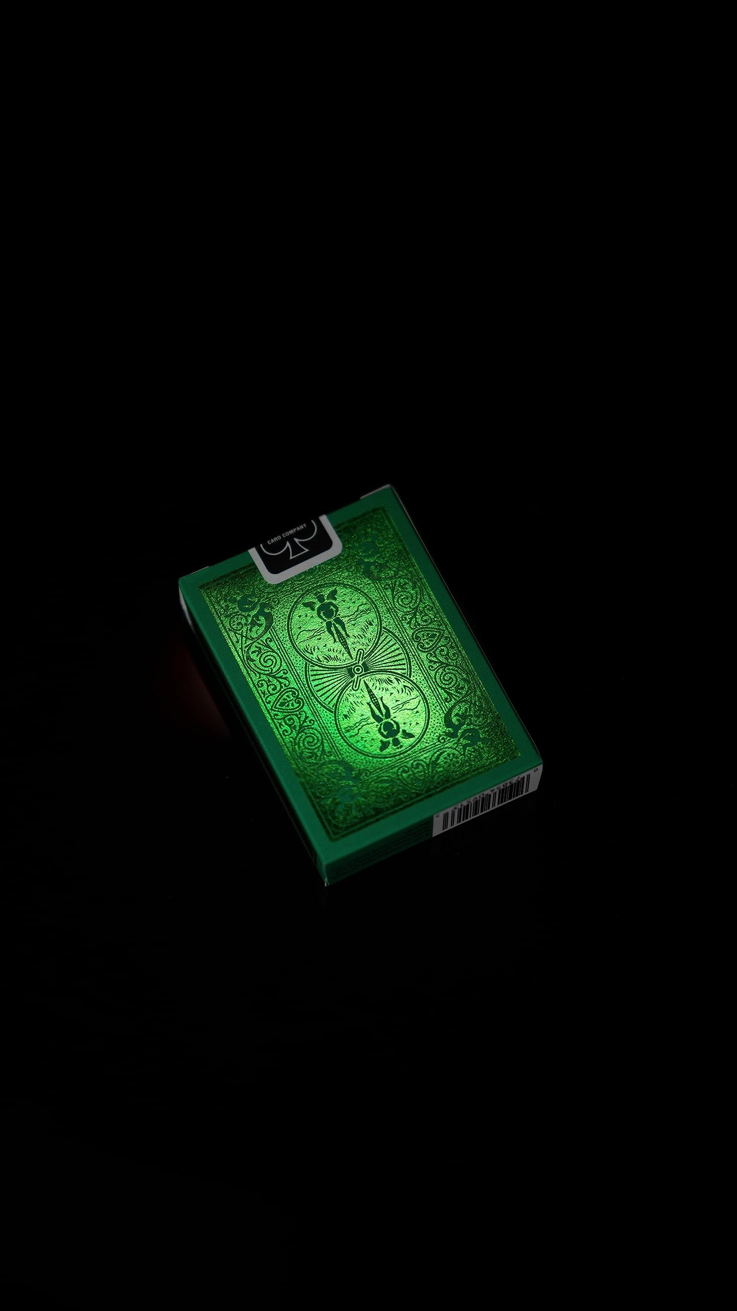 Bicycle Metalluxe Green metal foil cards designed to stand out in magic tricks.