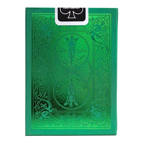 Bicycle Metalluxe Green USA-made premium cardstock for durable play.