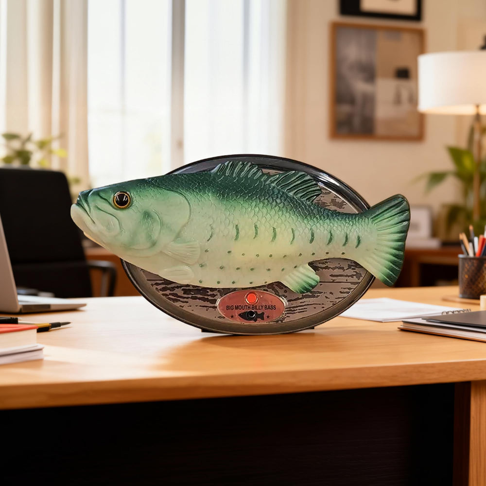 Big Mouth Billy Bass arrives in a vibrant full-color retail box.