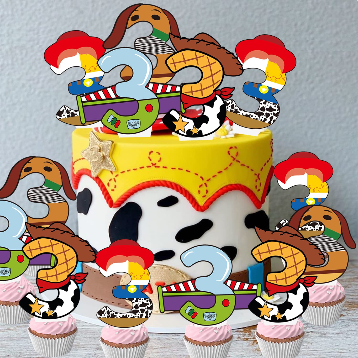 BIGKEOKI easy-to-use birthday toppers for quick, charming dessert decoration.