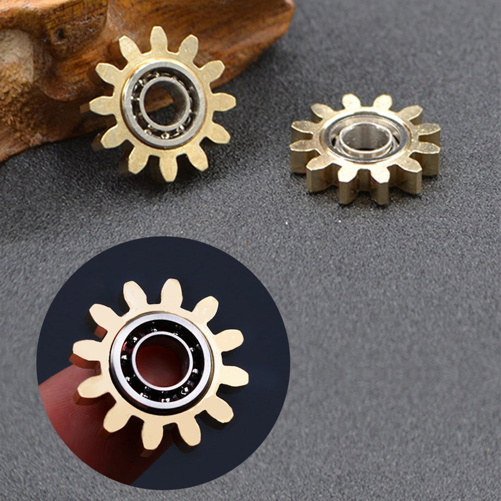 Bitopbi Pure Brass Spinner with zippered case ready for travel and storage