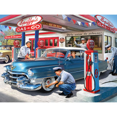 Bits and Pieces puzzle featuring classic cars, ideal for car enthusiasts