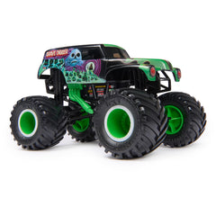Rubber BKT tires provide enhanced traction for tougher play.