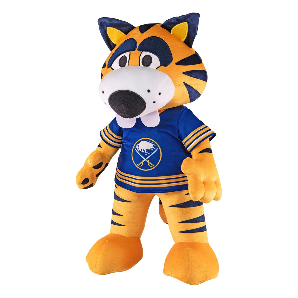 Close-up of Sabretooth face showing detailed features