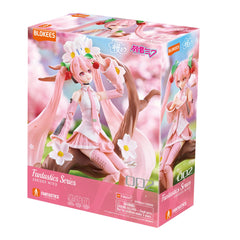 BLOKEES Sakura Miku enhanced face sculpting captures lifelike expressions.