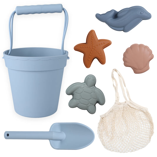 BLUE GINKGO silicone bucket for portable beach play and quick cleanup.