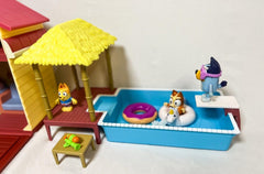 Bluey ultimate mega set includes 28 accessories for diverse play options.
