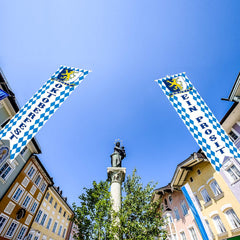Blulu Bavarian check flag ceiling decor adds festive atmosphere