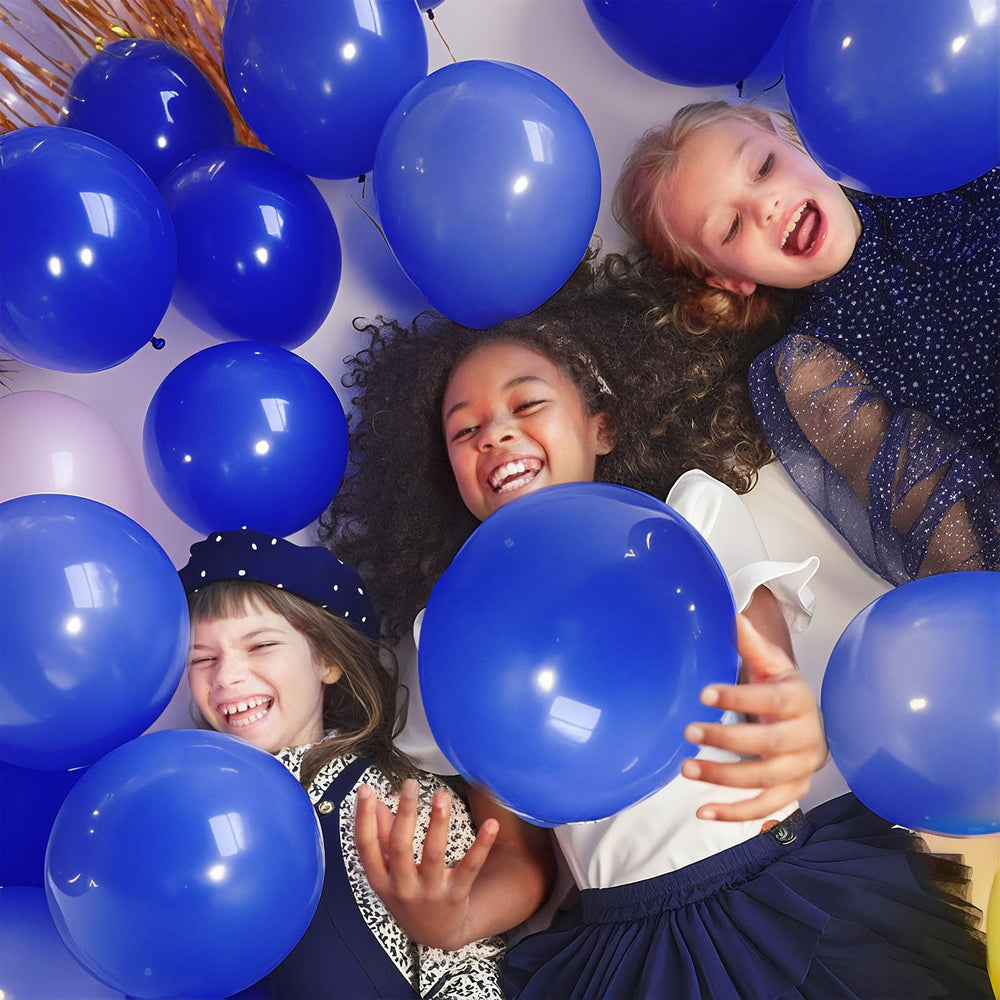 Bomsi balloon display arches and photo zones for events