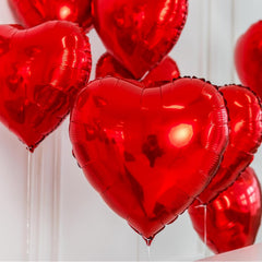 BorKinHa red heart foil balloon, 18-inch, ideal for romantic Valentine’s Day decor