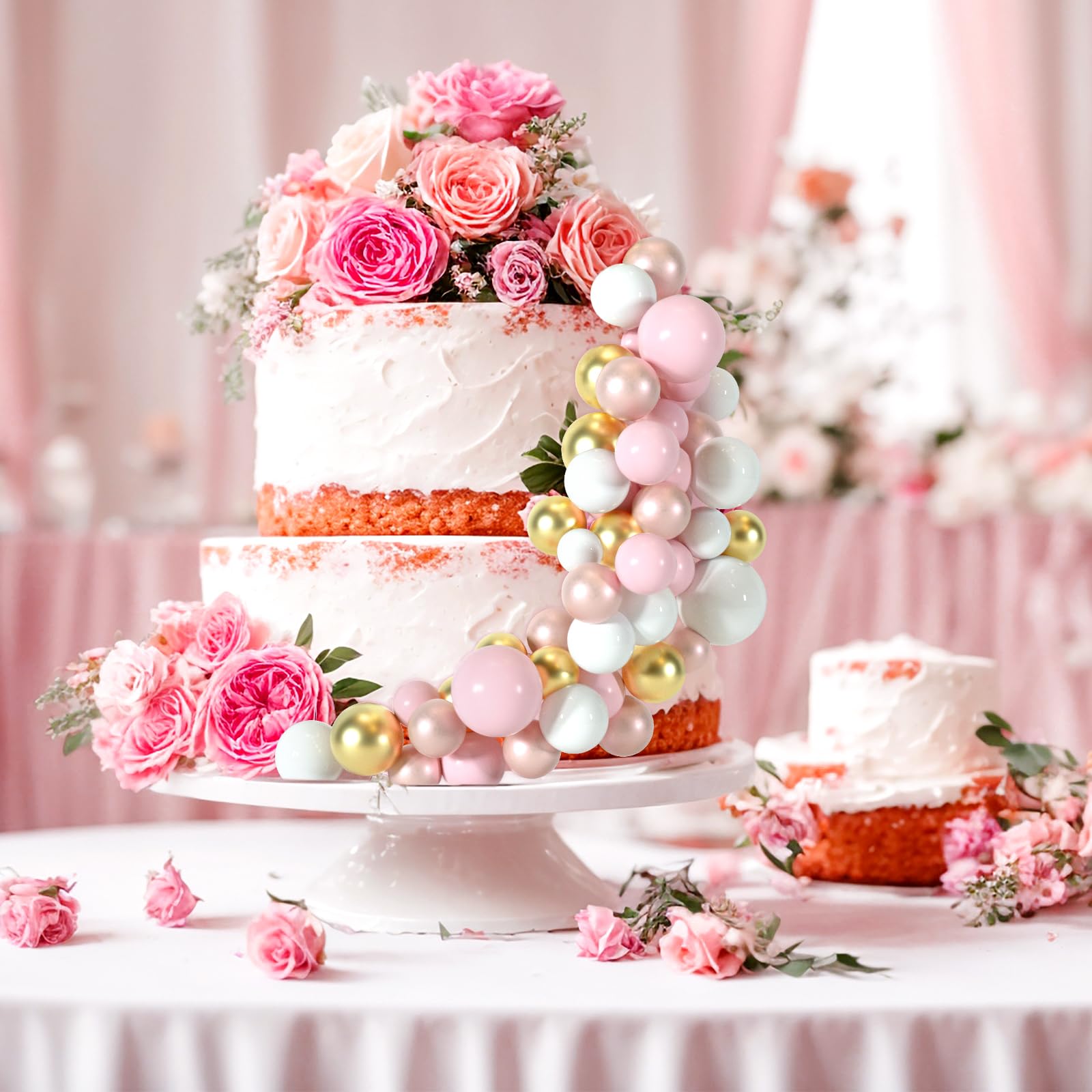BOUBONI butterfly decorations to embellish desserts.