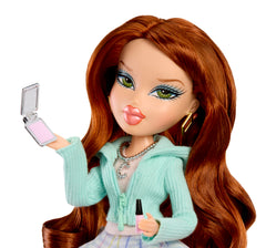 Bratz Mean Girls Spring Fling Cady sneakers for casual, everyday styling.