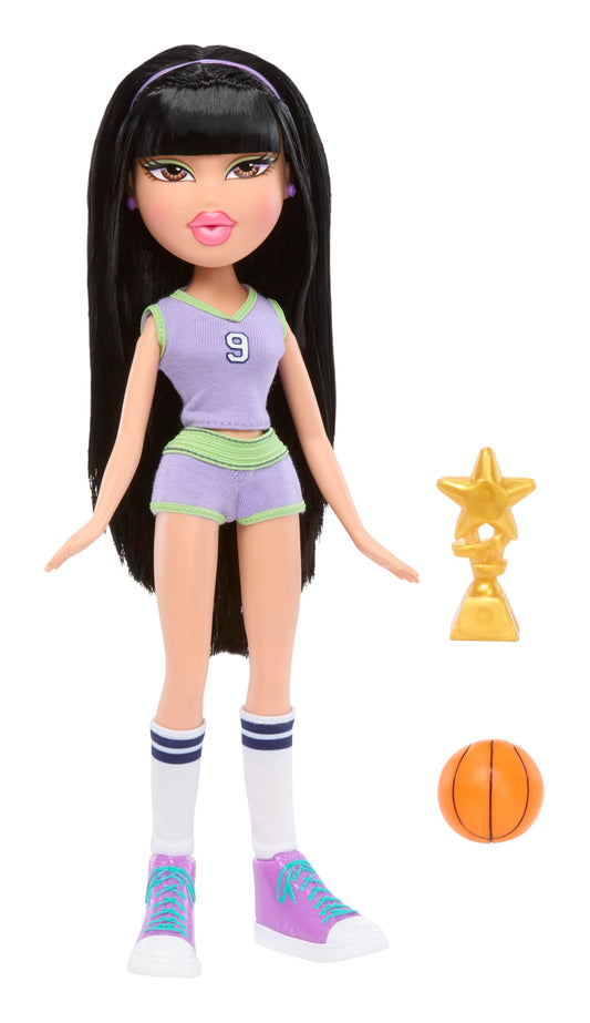 Bratz Play Sportz Jade with green eye makeup for a bold look.