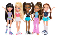 Bratz Play Sportz packaging that nods to the original lineup.