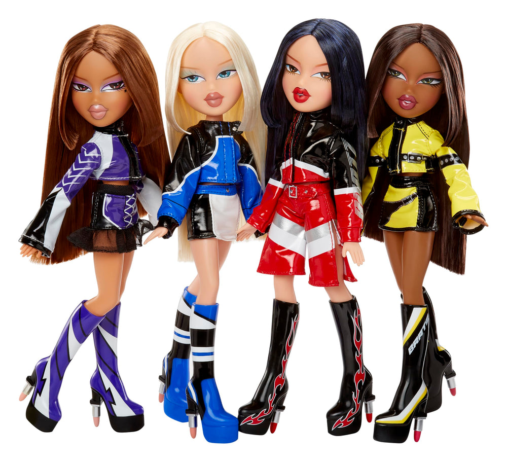 Bratz Scorchin' Sasha pink lip makeup completes the look.