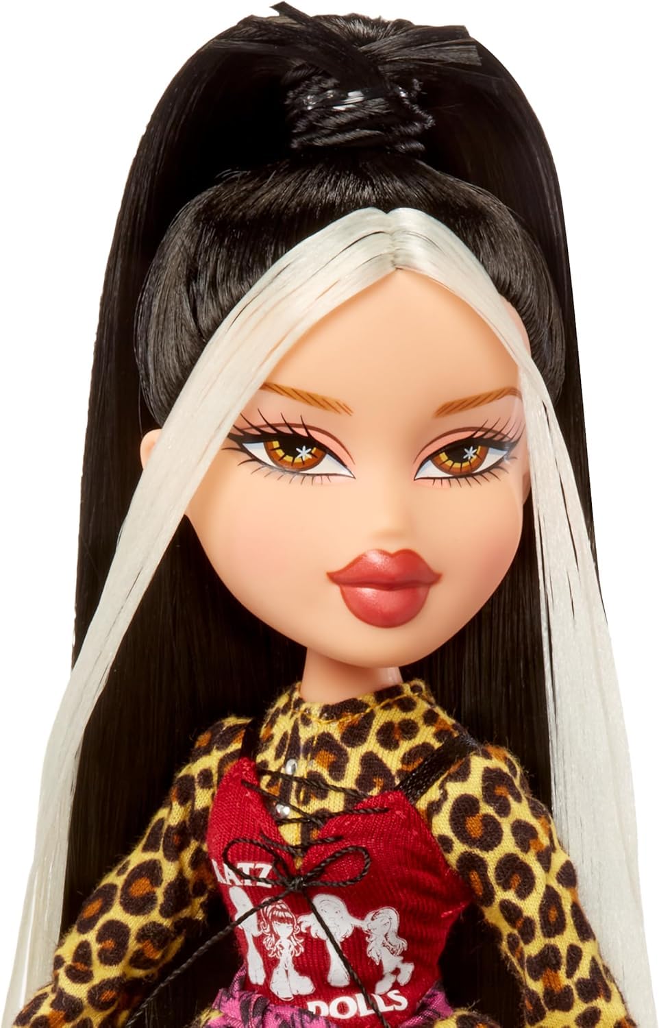 Bratz Stylin' Jade purse and accessories enhance playtime styling