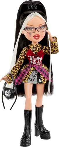 Bratz Stylin' Jade doll skirt in motion for coordinated looks