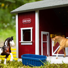 Breyer Stablemates red stable set racing barrels for timed challenges