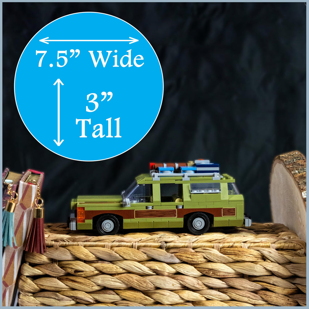 Brick Loot Wagon Queen Truckster roof luggage detail enhances authentic display appeal