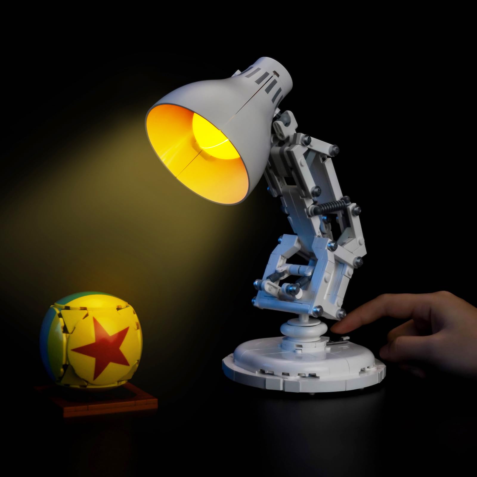 BrickBling Pixar Luxo Jr light kit front view with subtle glow for display