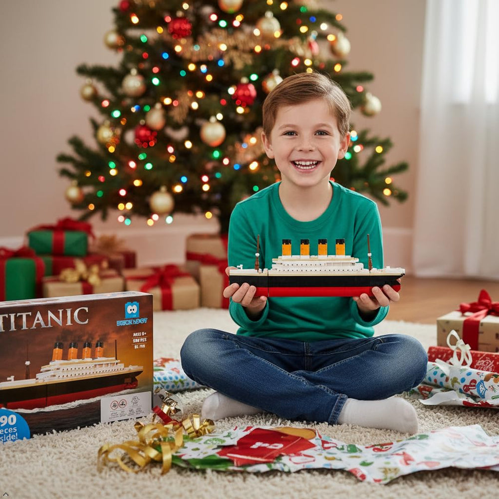 Brick Loot Titanic model kit close-up bricks highlighting precision for a challenging build.