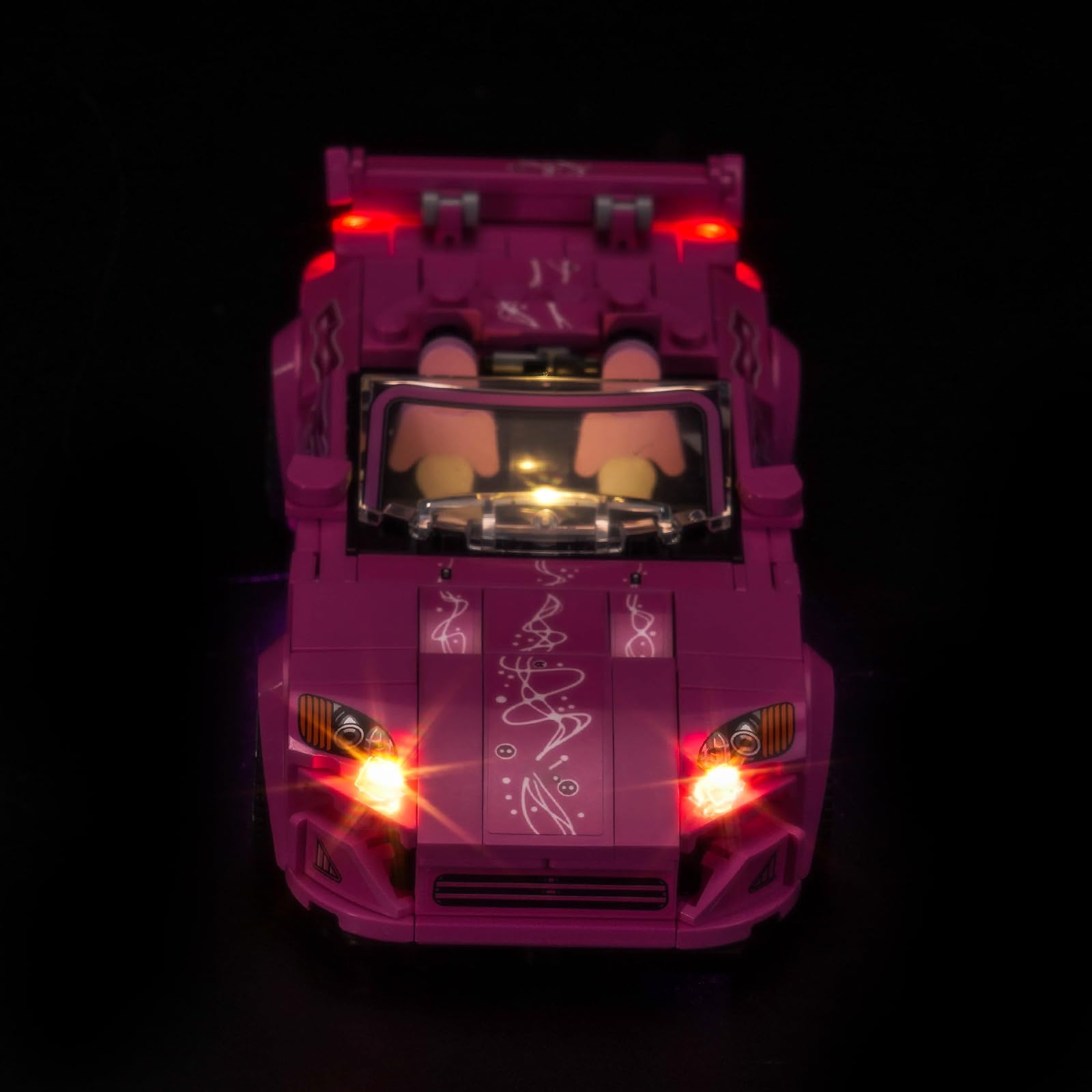 Brickshining LED lighting S2000 powered by USB or AAA batteries for flexible setup.