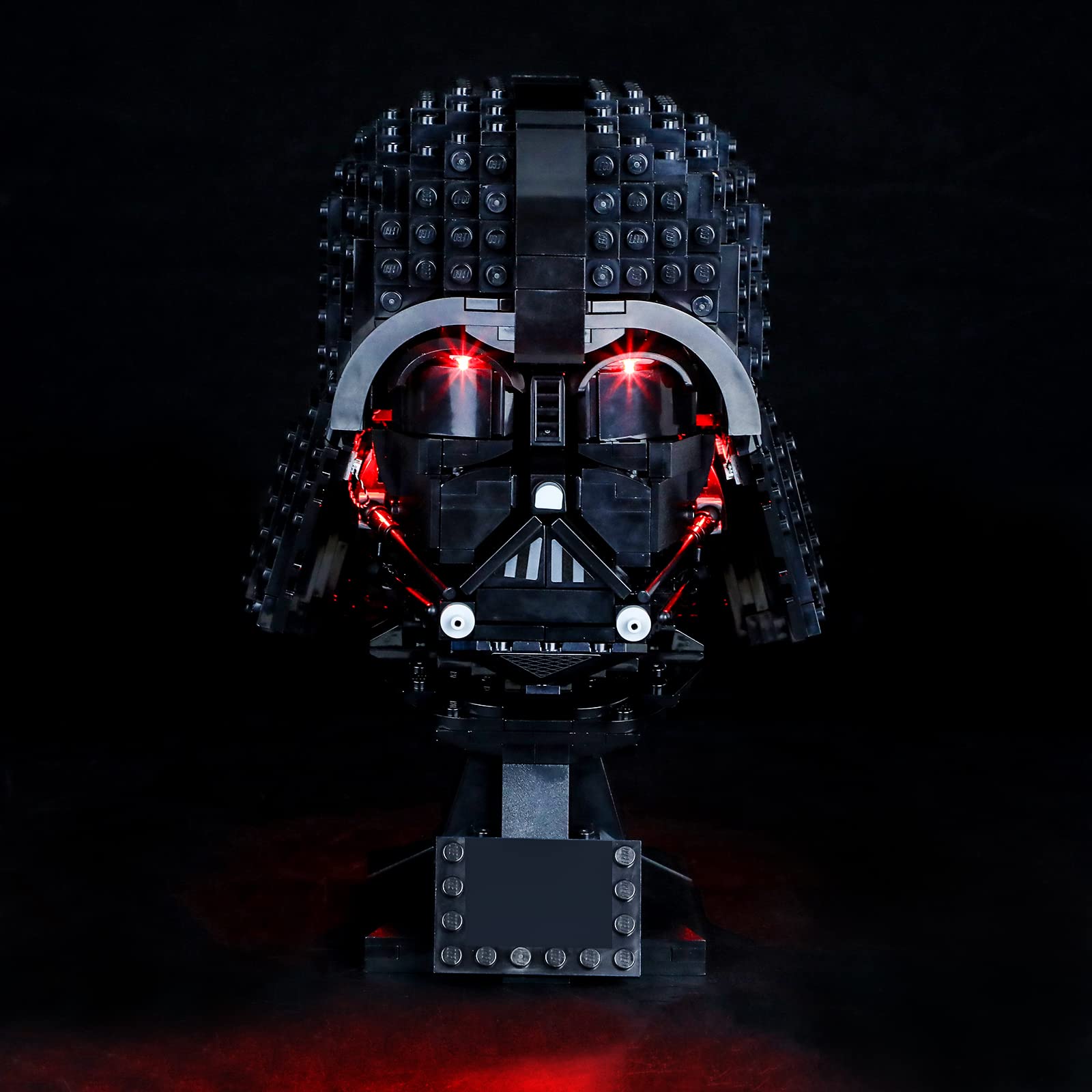 BRIKSMAX expansion boards synchronize helmet lighting for a cohesive glow