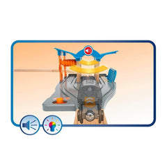 BRIO 33975 Safety display at the service station promoting safe play