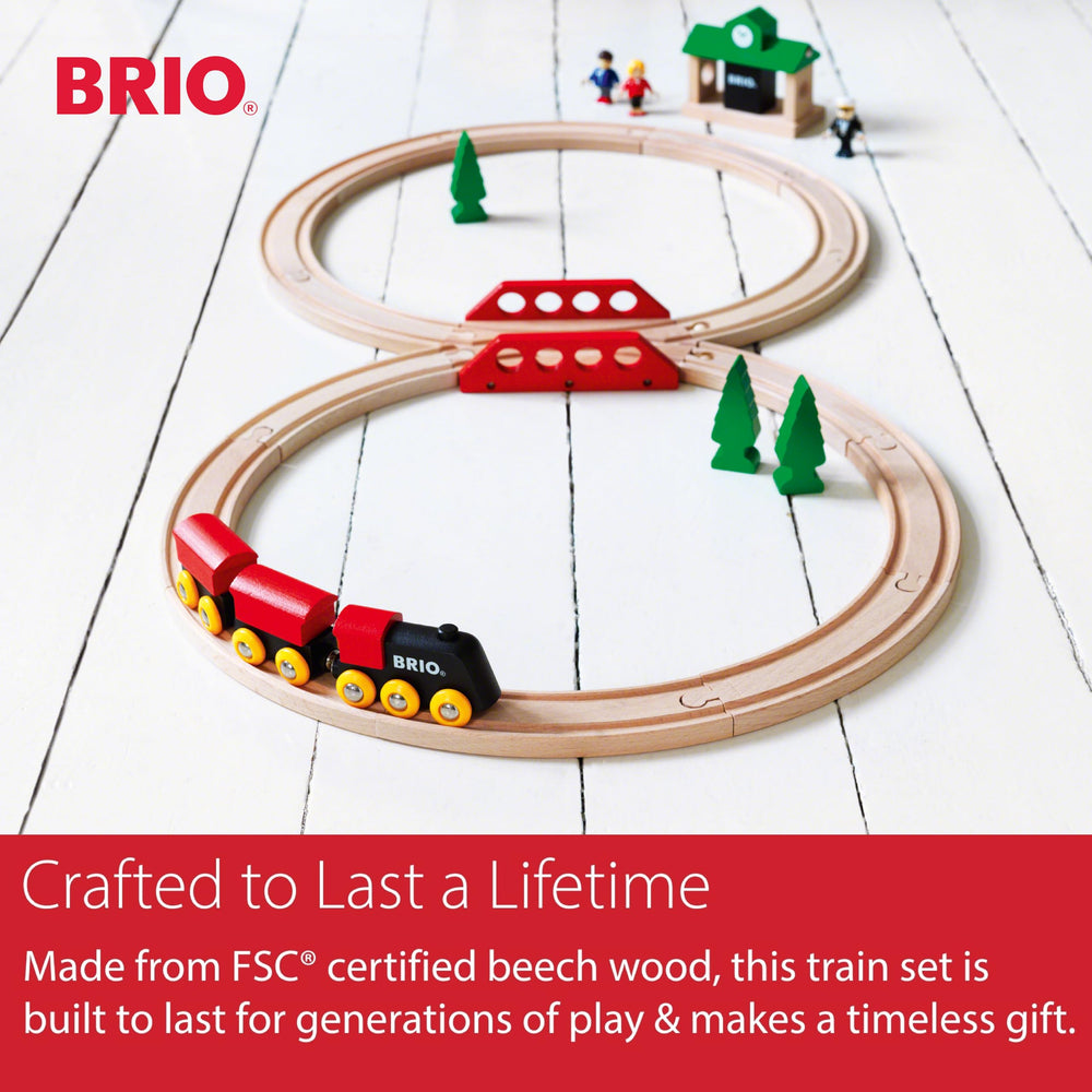 BRIO Classic Figure 8 set wagons connect magnetically for simple building