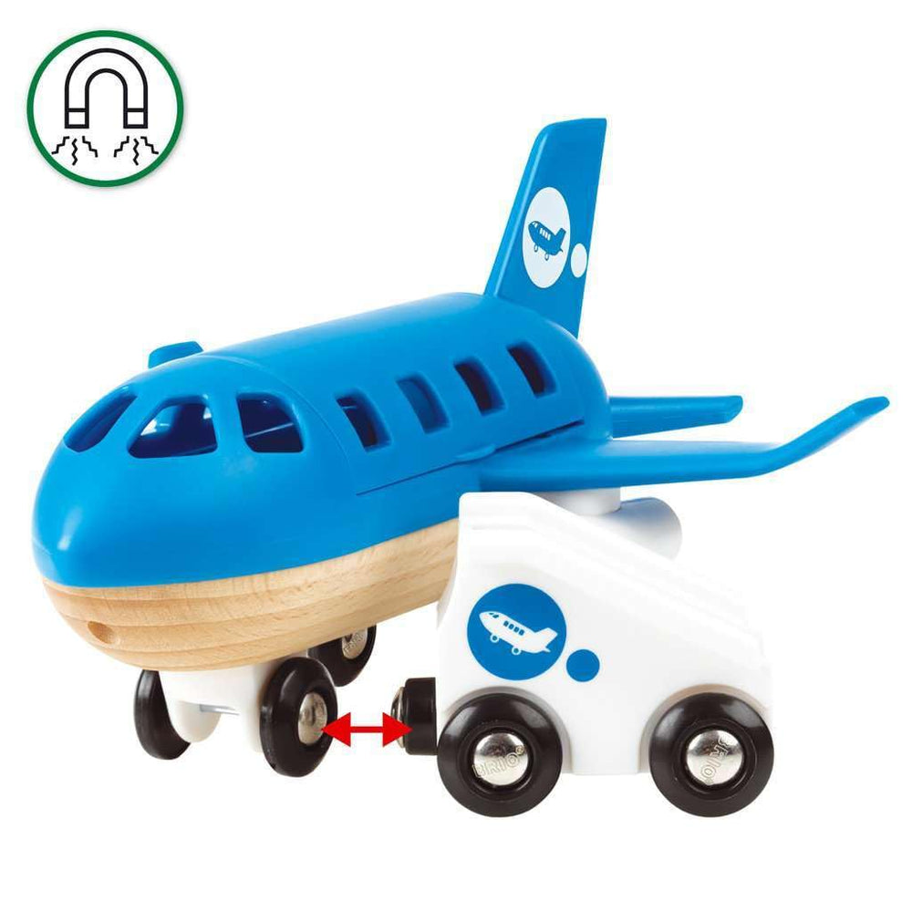 BRIO World 33306 side-view of the airplane highlighting thoughtful design