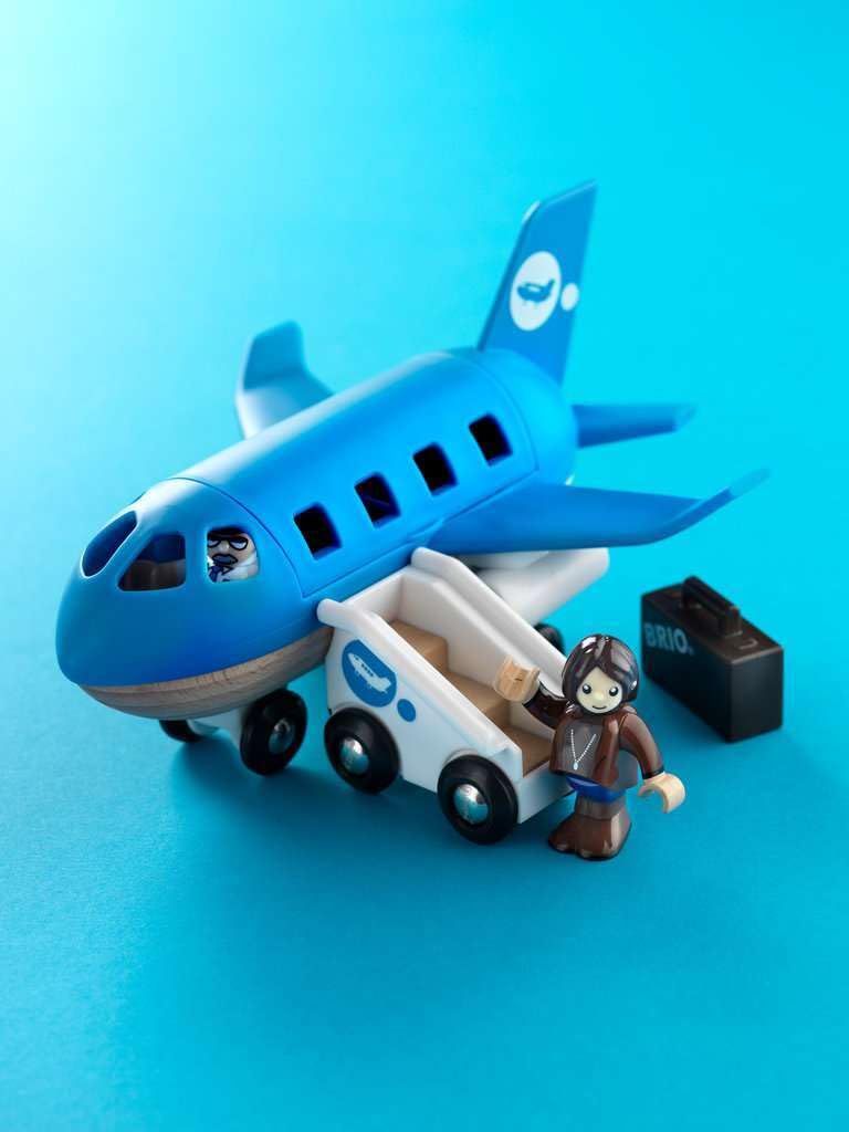 BRIO World 33306 suitcase for packing and travel-themed pretend play