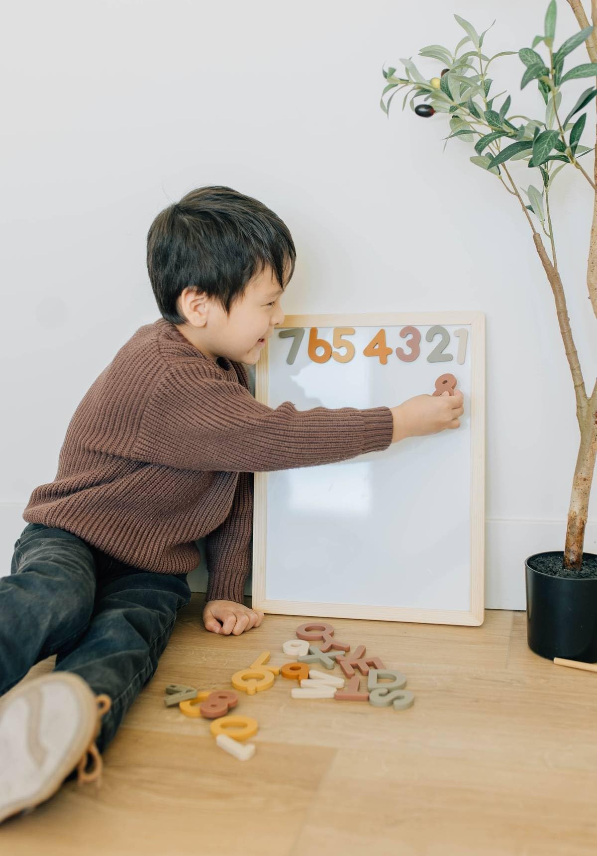 Brooklyn Neutral magnetic numbers create tidy classroom displays and calendars.