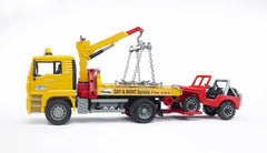 Bruder 02750 tilting cab reveals engine details and foldable mirrors