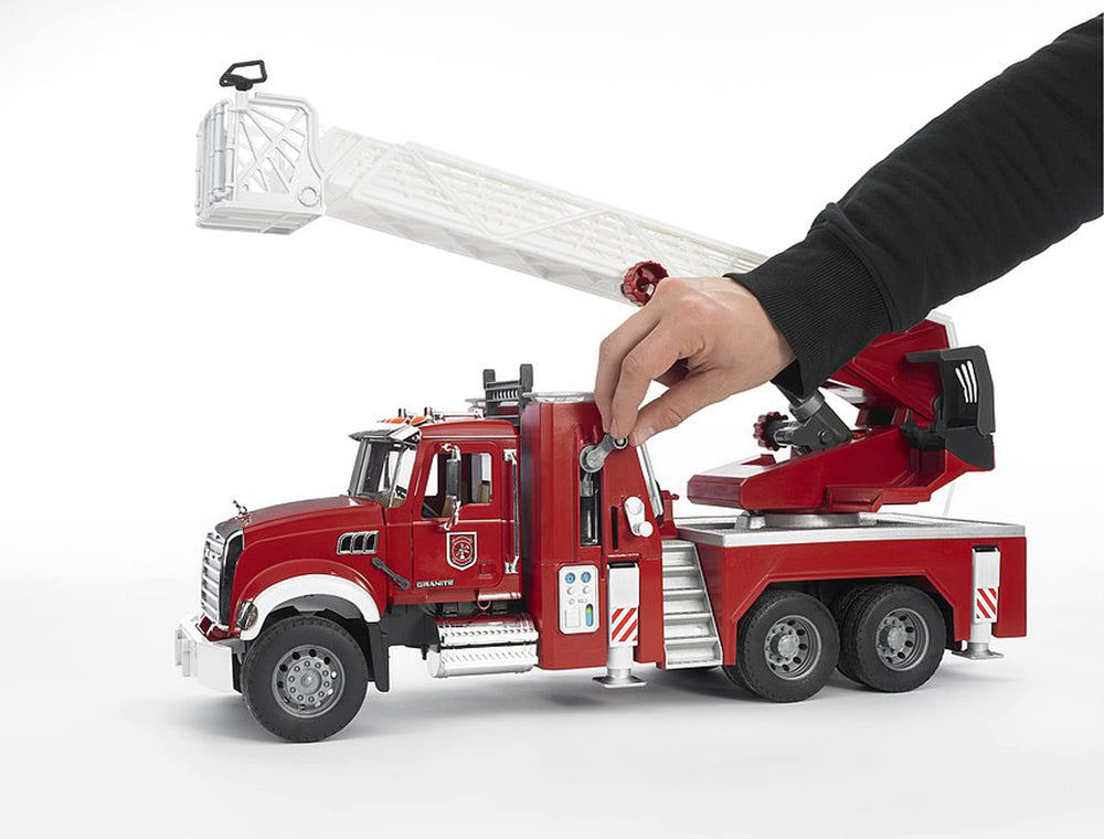 Bruder Mack Granite fire engine mirrors fold back for authentic roleplay.