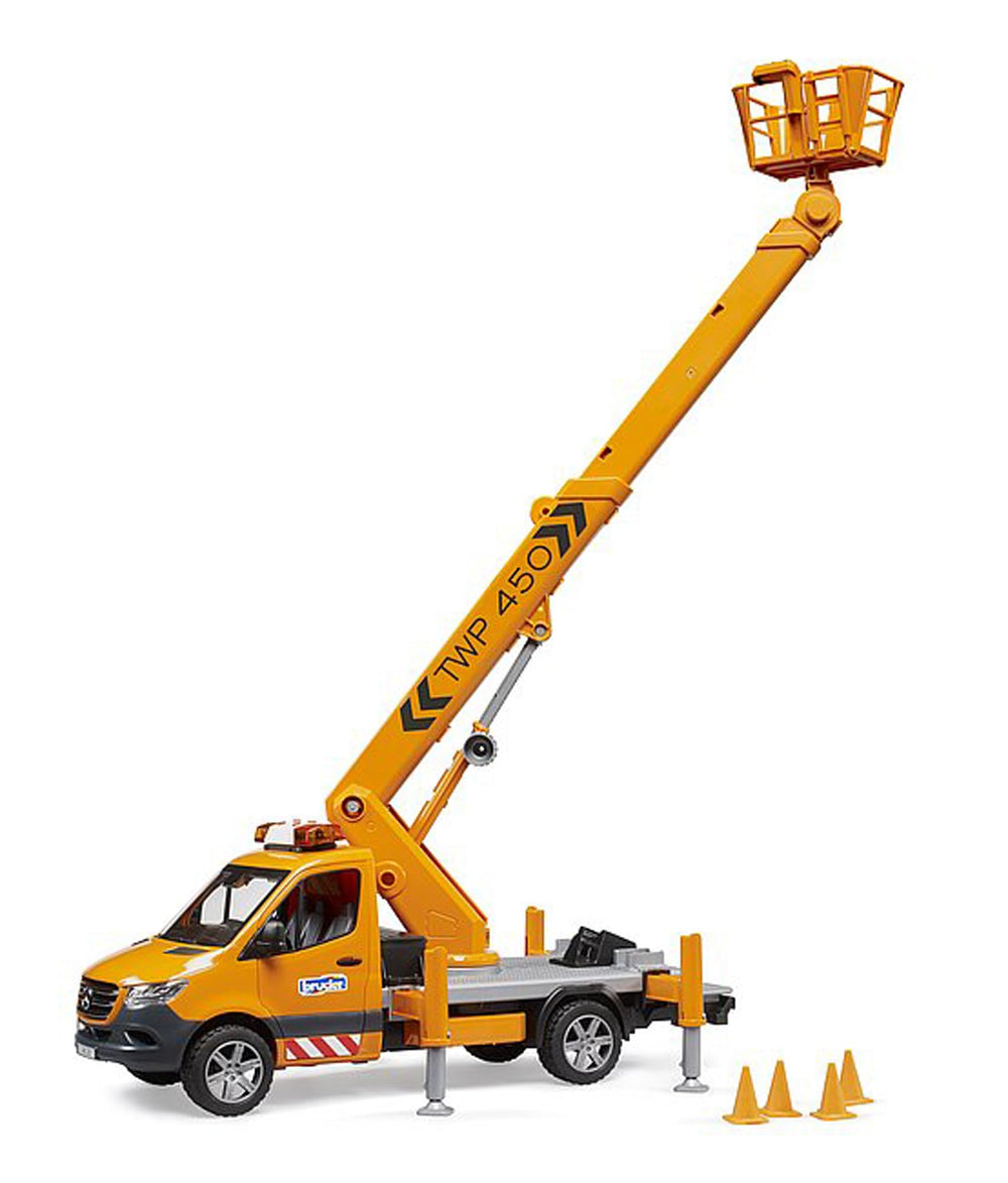 Guardrail safety on the Bruder work platform keeps bworld figures secure.