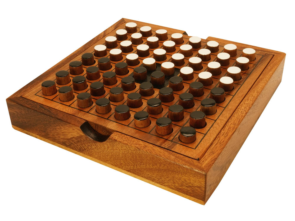 Gift-ready BSIRI Othello set ideal for birthdays and housewarmings
