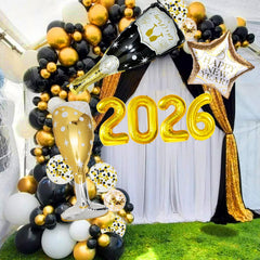 BSRESIN foiled balloons build a luxe black gold vibe.